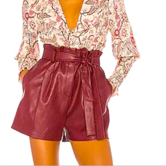 NWT!!! BCBG Womens Faux Leather Tie Waist Shorts - Deep Red - Picture 2 of 9